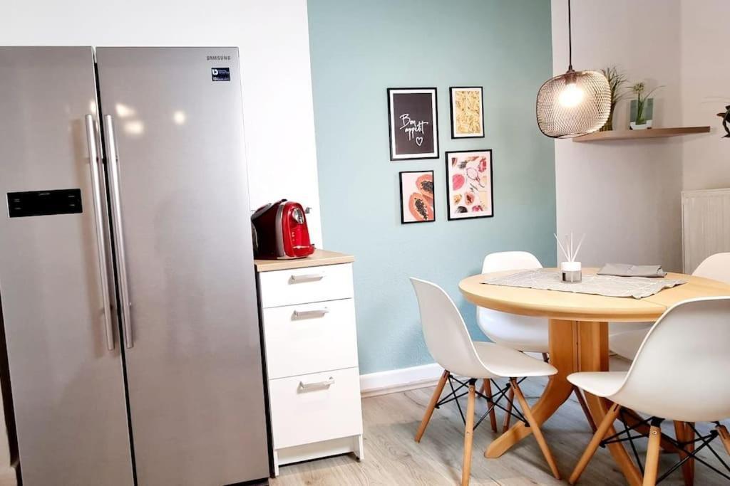 Your Cozy Appartment In Wuppertal: Wupper-Home 2 Ngoại thất bức ảnh